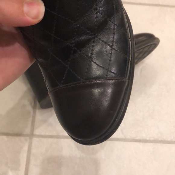 CHANEL size 40.5 black and brown quilted boots - Picture 3 of 11